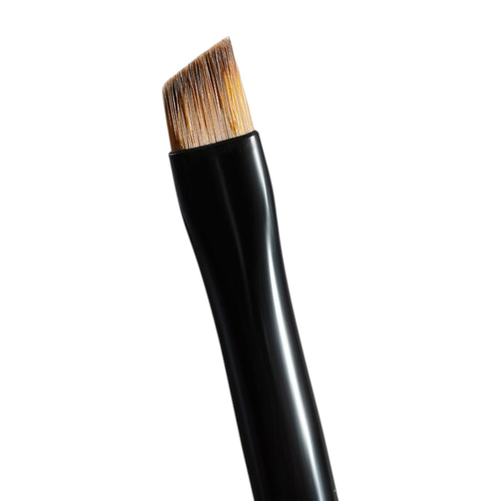 Angled Eyeliner Brush